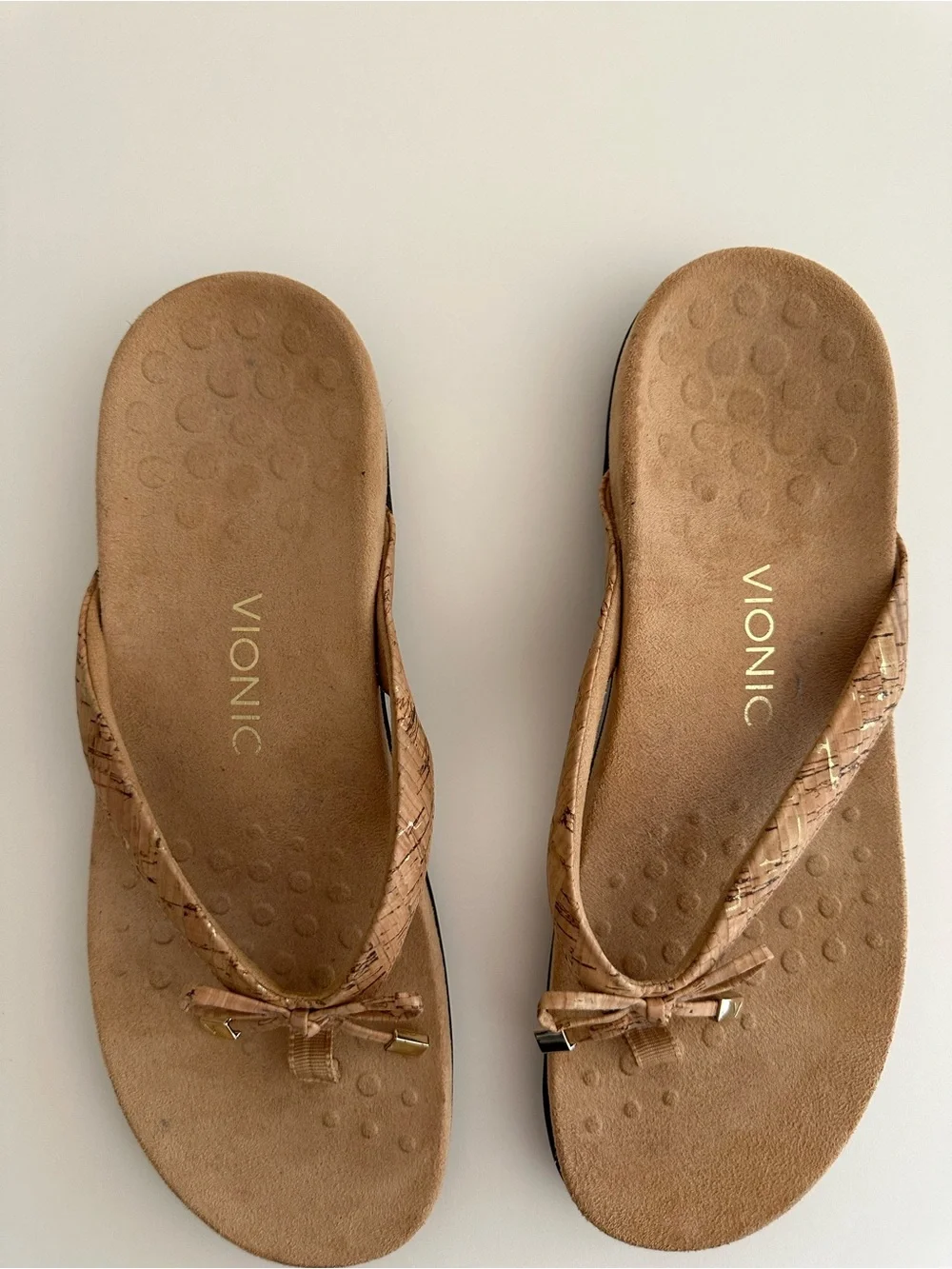 Vionic Tan Cork Thong Bella II sandals